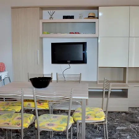 Al Mare Apartament *